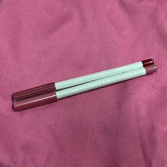 Evio Beauty Makeup Evio Beauty Lip Liner Duo Brooke Val Poshmark